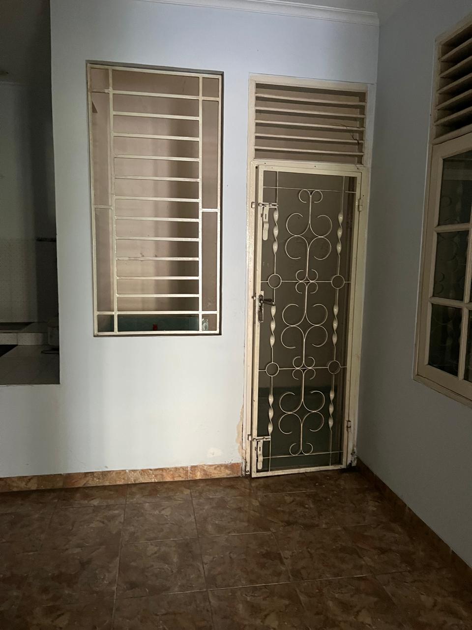 Rumah dijual di Meadow Green Lippo Cikarang